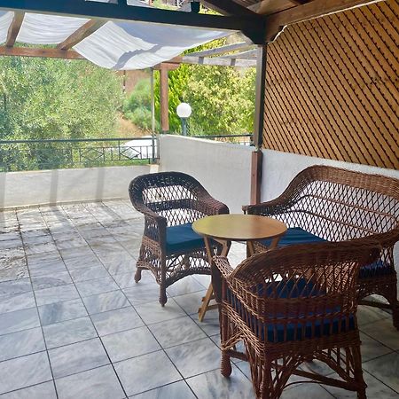 Three Sisters House Villa Mola Kalyva Ngoại thất bức ảnh